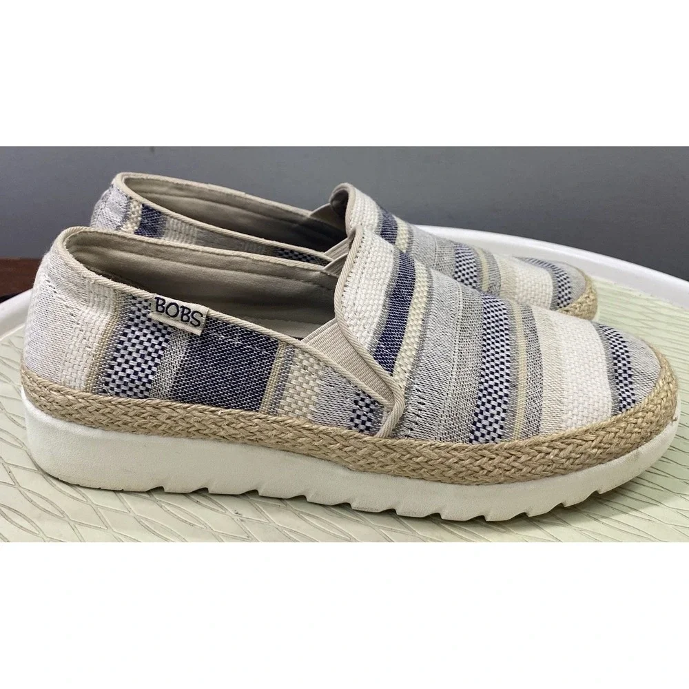 SKECHERS BOBS Women's Flexpadrille Tan/Navy Woven Textile Slip-on Casual Shoes 8